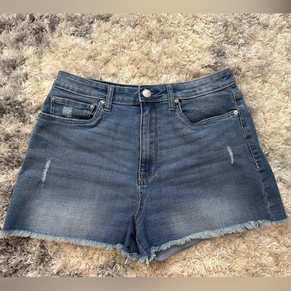 American Rag | High Rise Frayed Jean Shorts